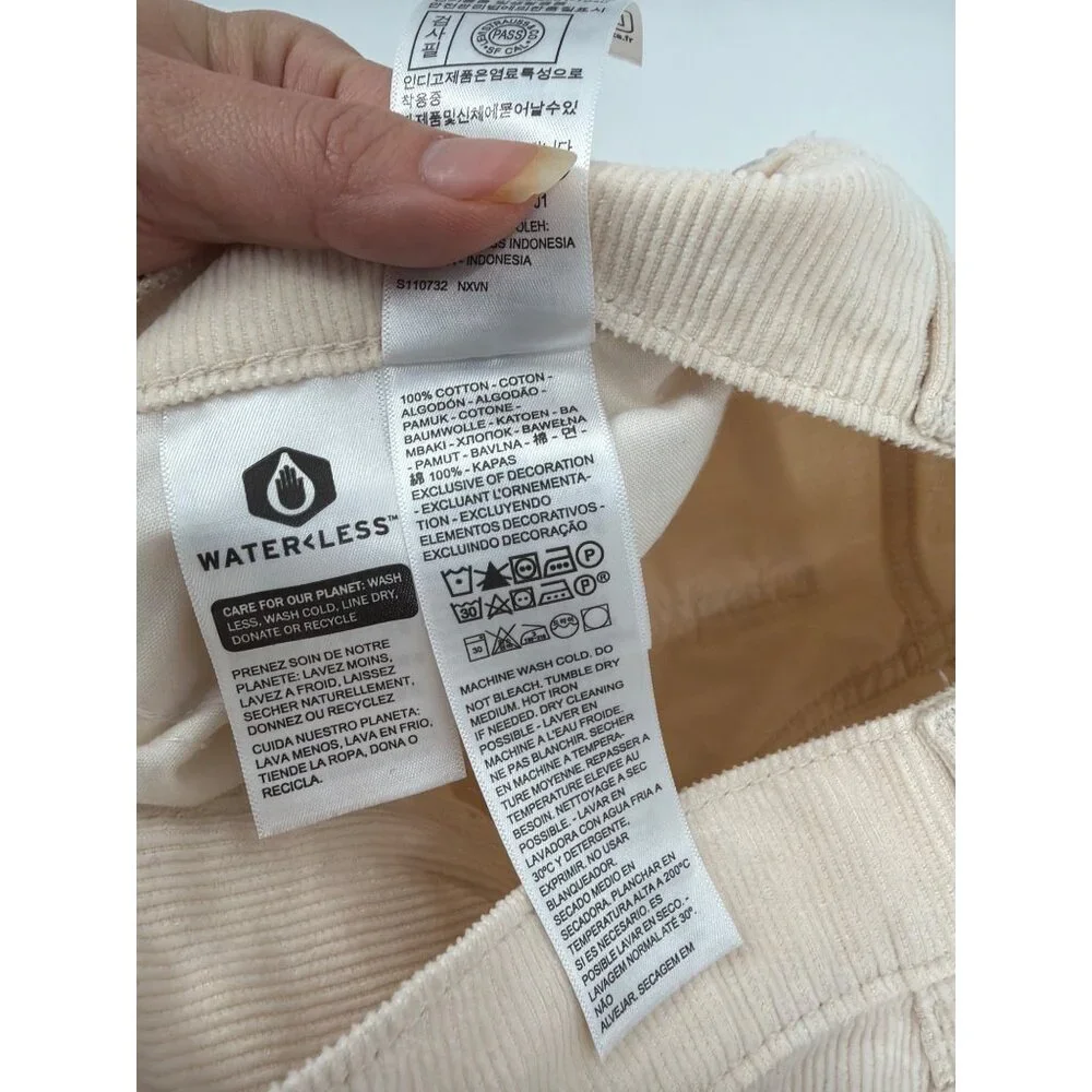NWT Levis Womens 27x27 Middy Ankle Bootcut Pants Cotton Cream Corduroy Retro - Picture 6 of 11